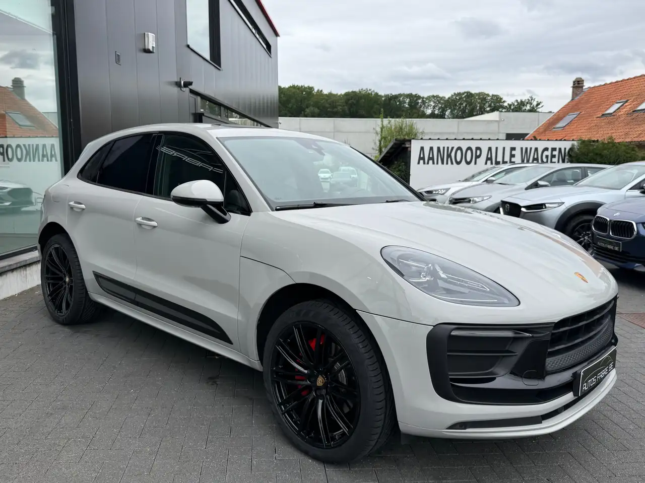 Porsche Macan - 3