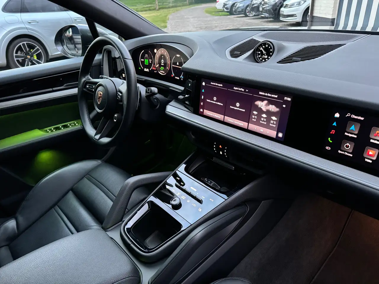 Porsche Cayenne - 8