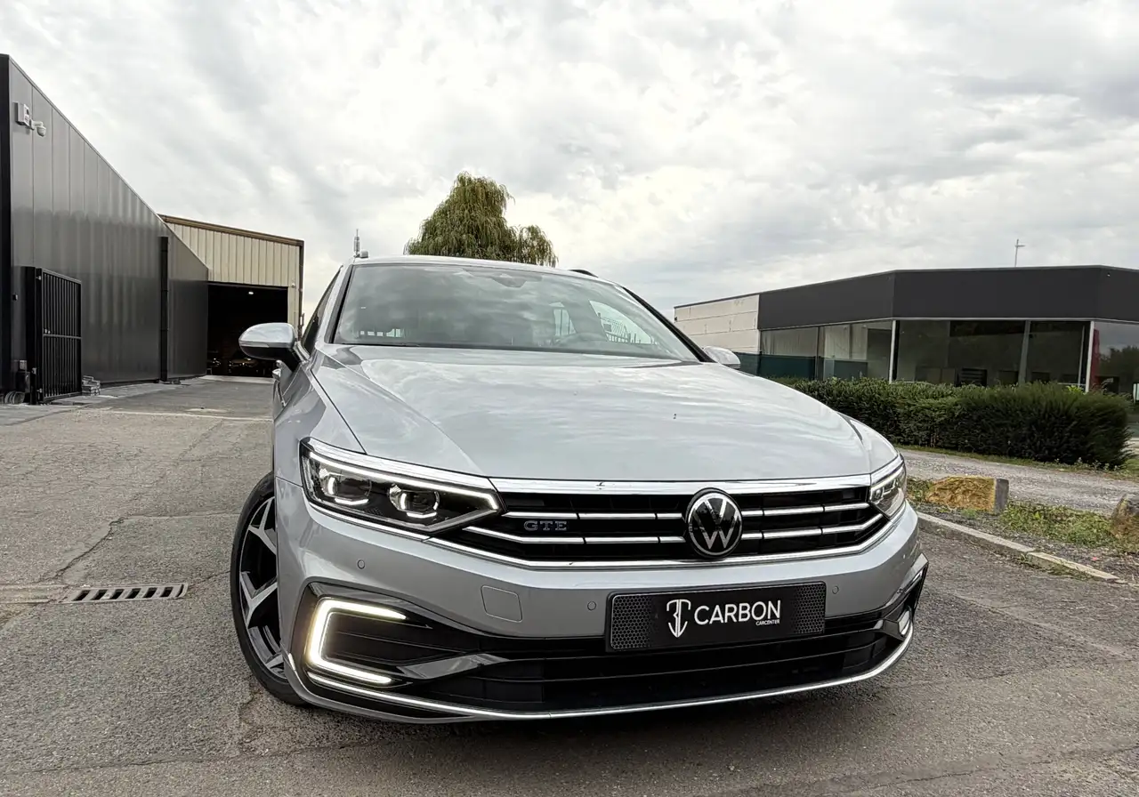 Volkswagen Passat - 7