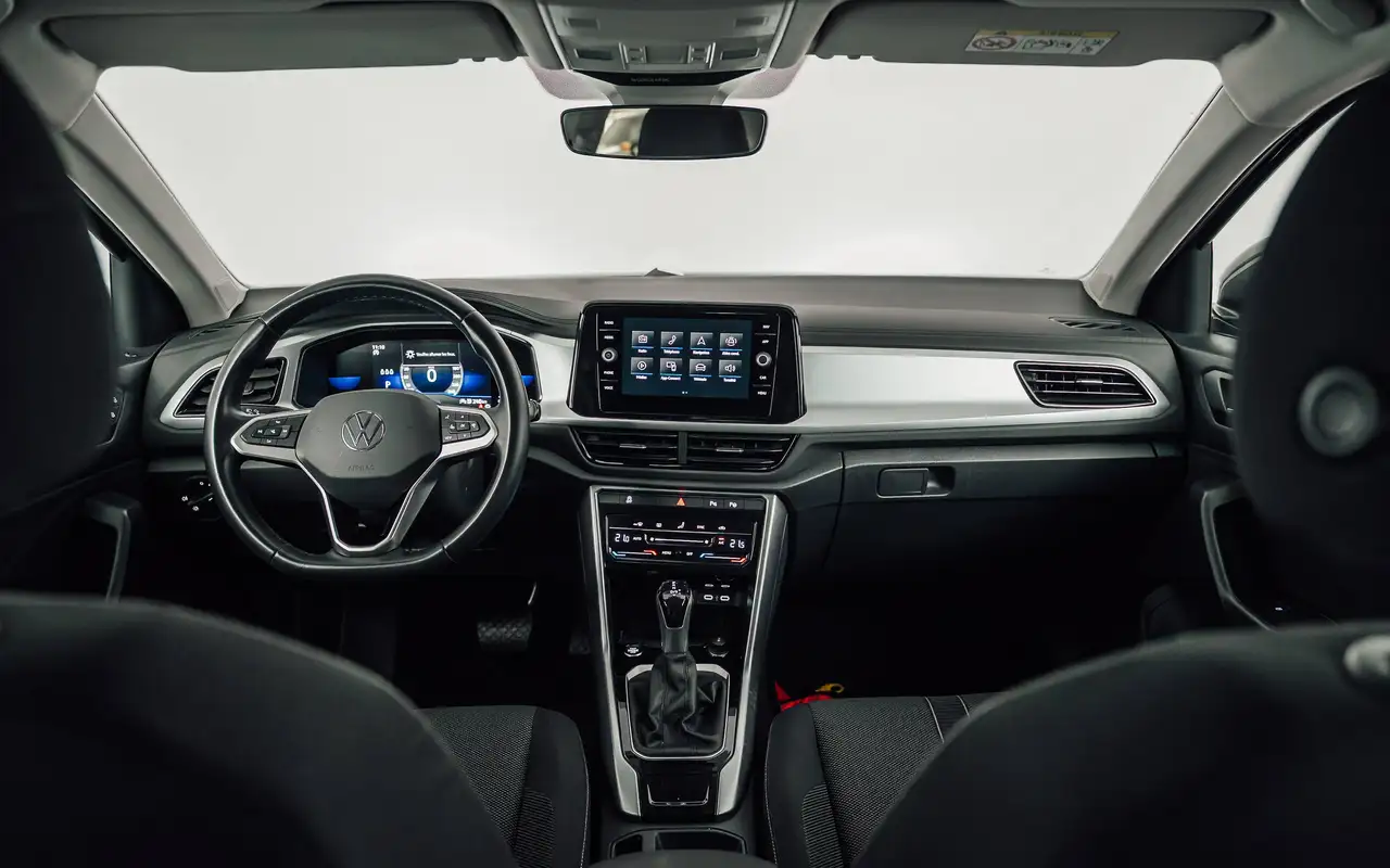 Volkswagen T-Roc - 10
