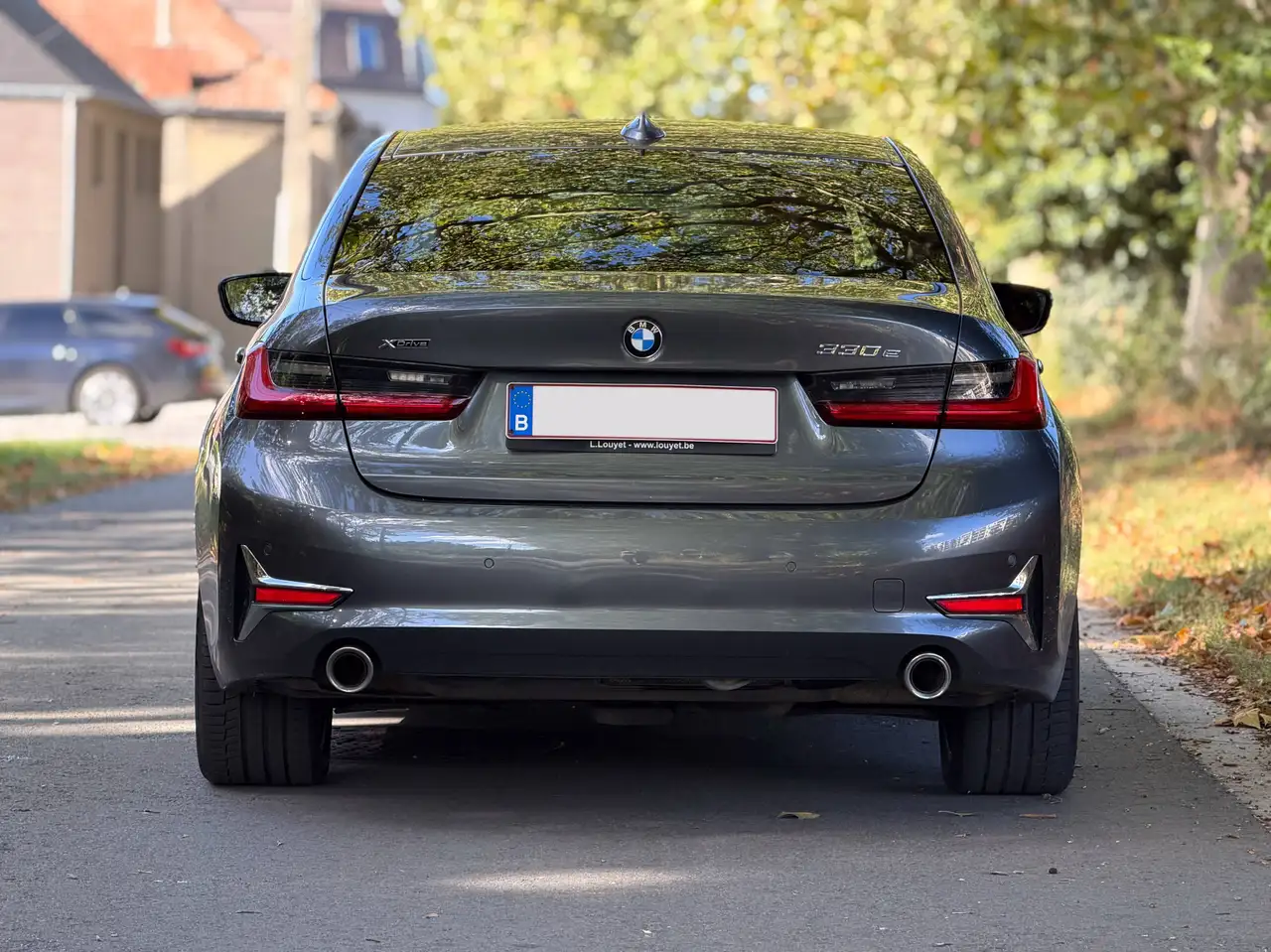 BMW 330 - 11