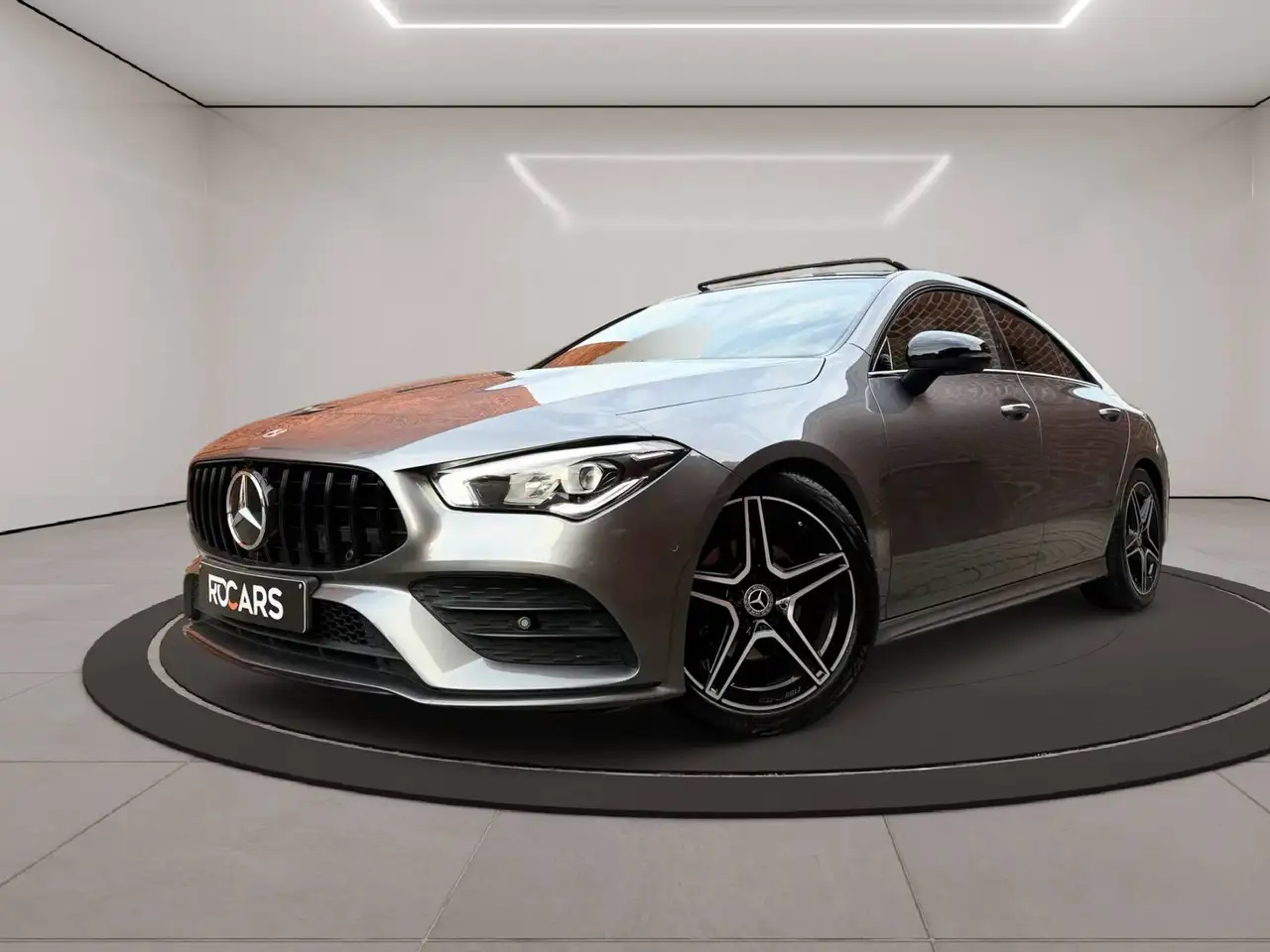 Mercedes-Benz CLA 180 - 1
