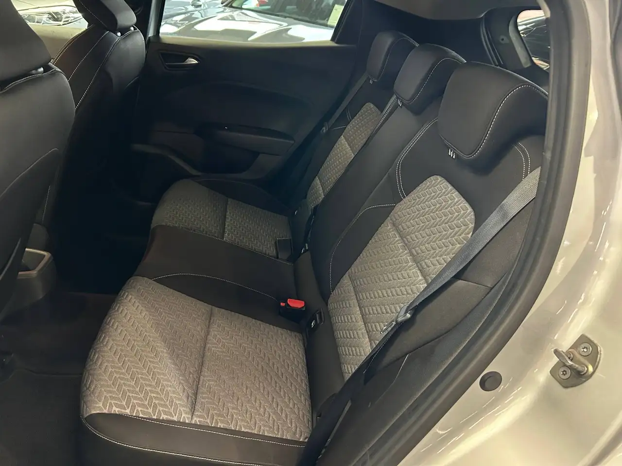 Renault Clio - 8