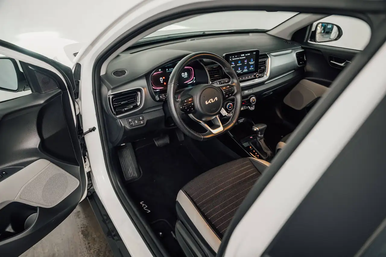 Kia Stonic - 10