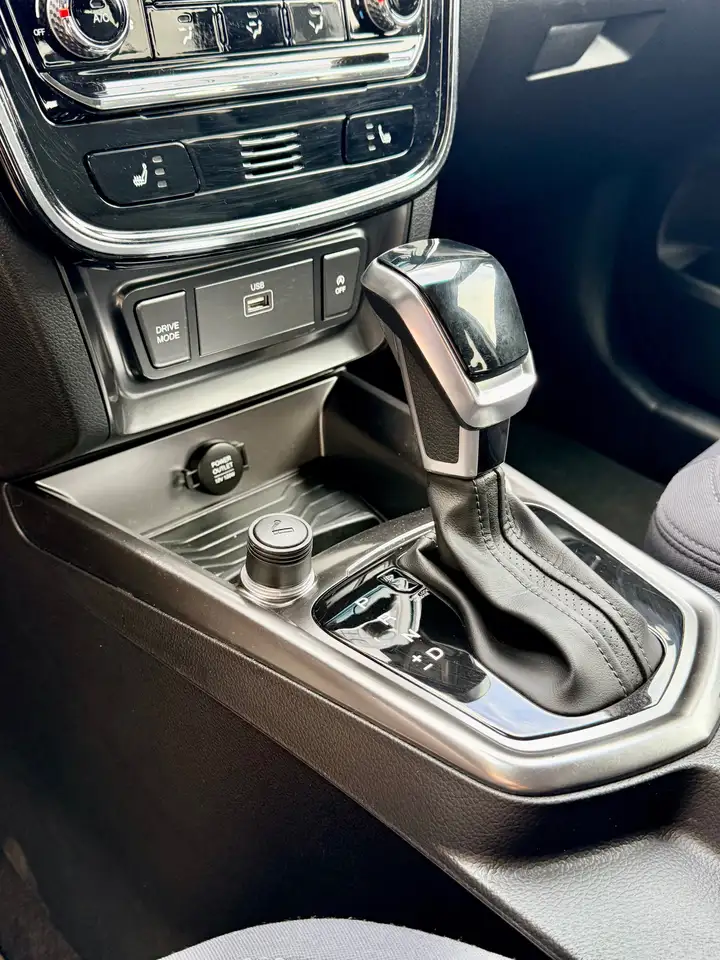 SsangYong Tivoli - 12
