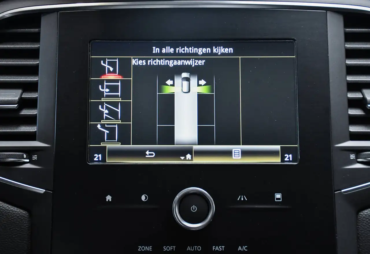 Renault Megane - 12