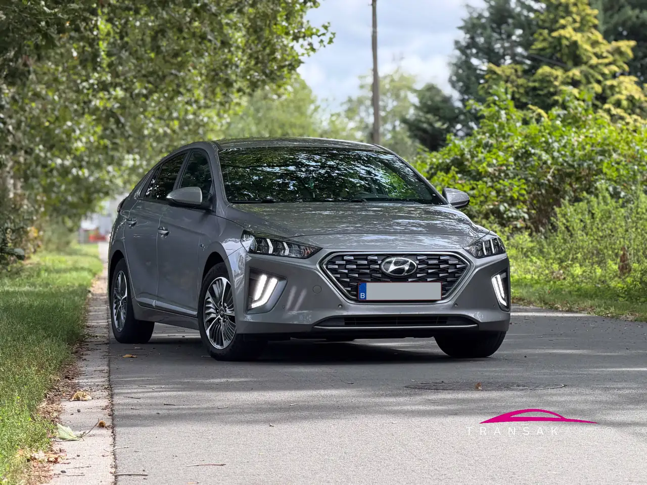 Hyundai IONIQ - 2