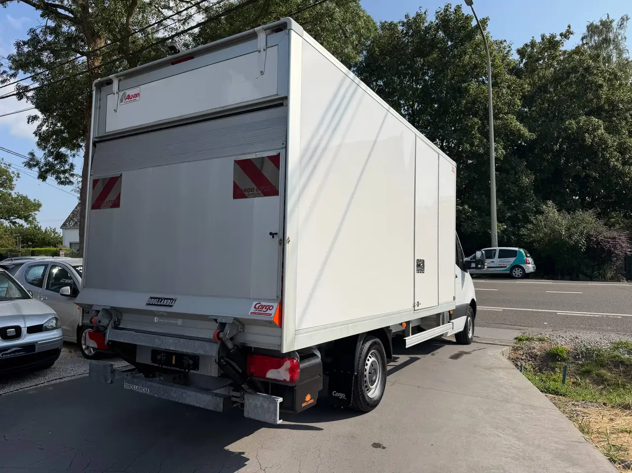Mercedes-Benz Sprinter - 4