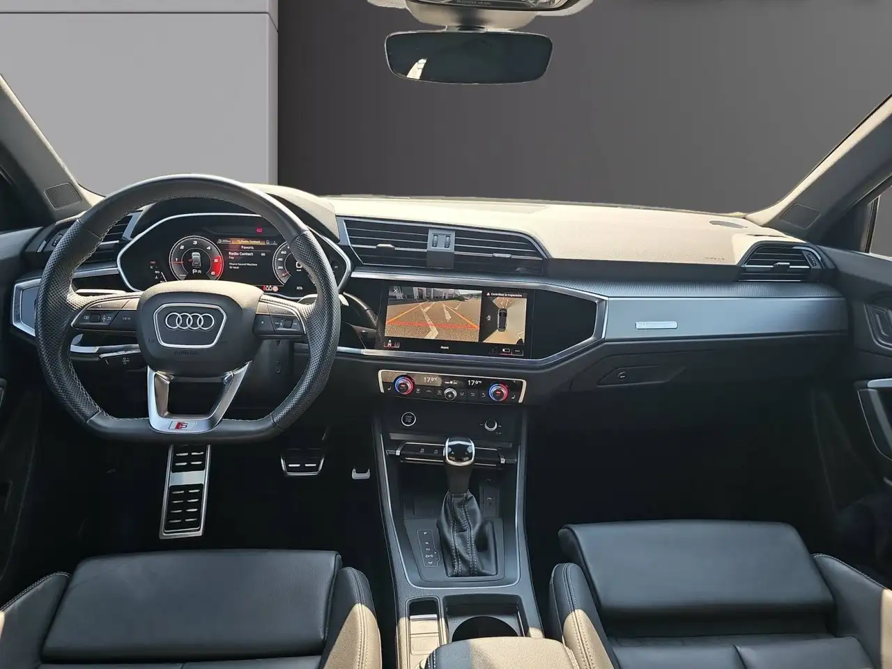 Audi Q3 - 12