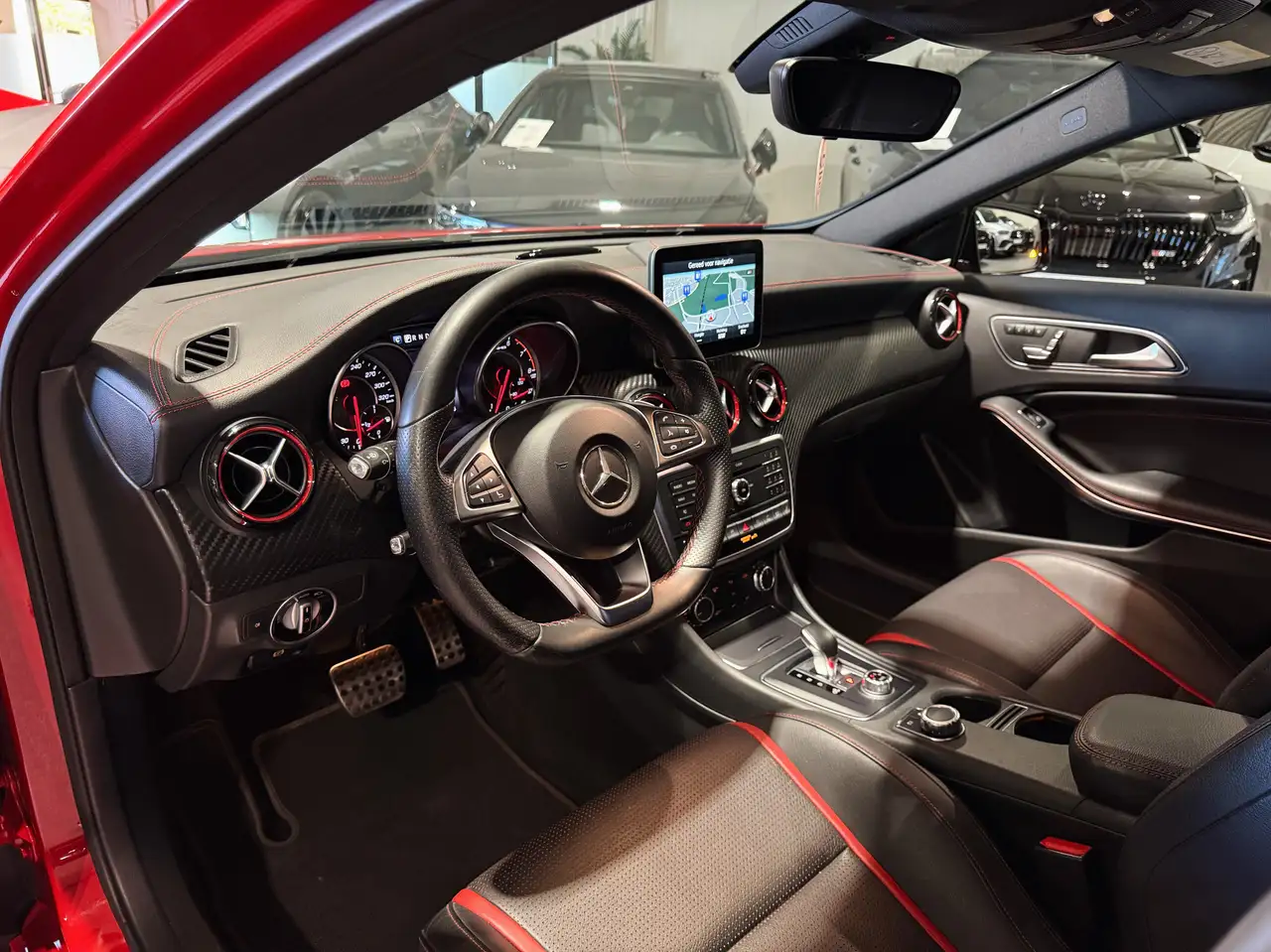 Mercedes-Benz A 45 AMG - 2