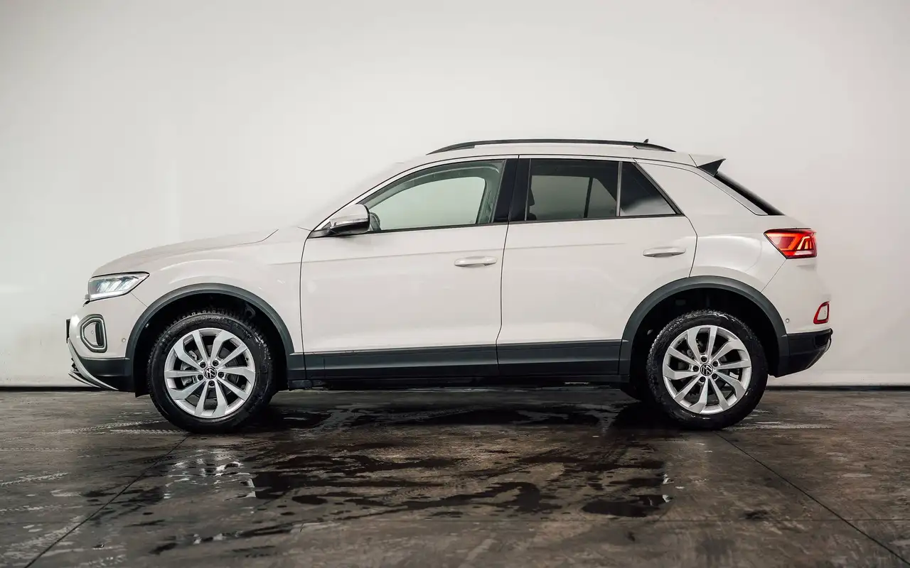 Volkswagen T-Roc - 2