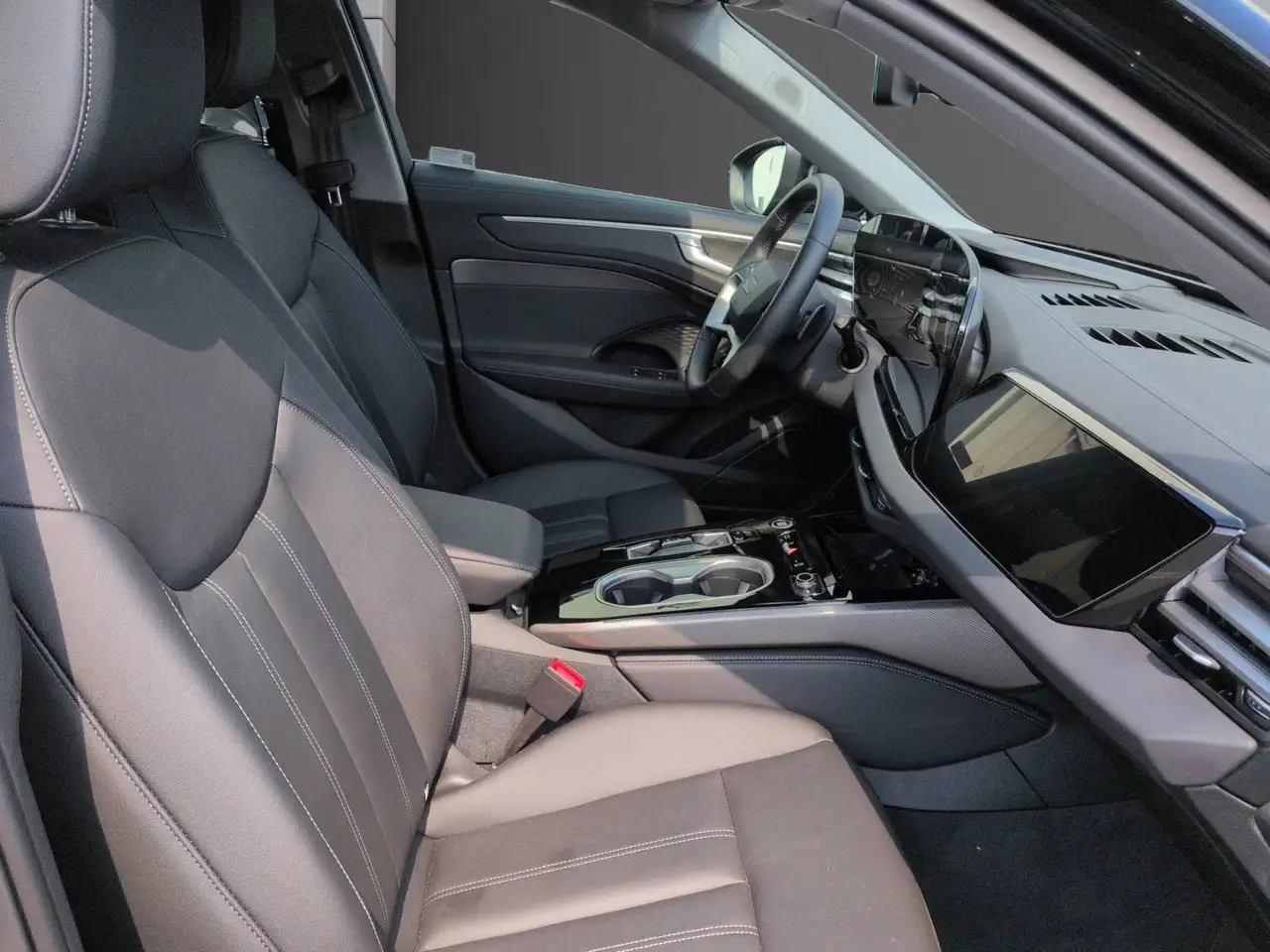 Audi A6 - 8