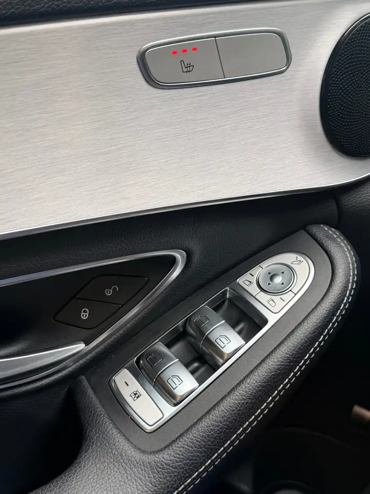 Mercedes-Benz C 180 - 11