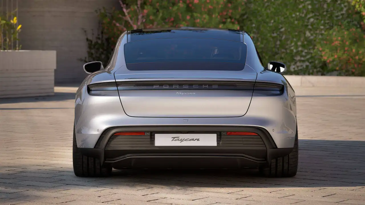 Porsche Taycan - 7