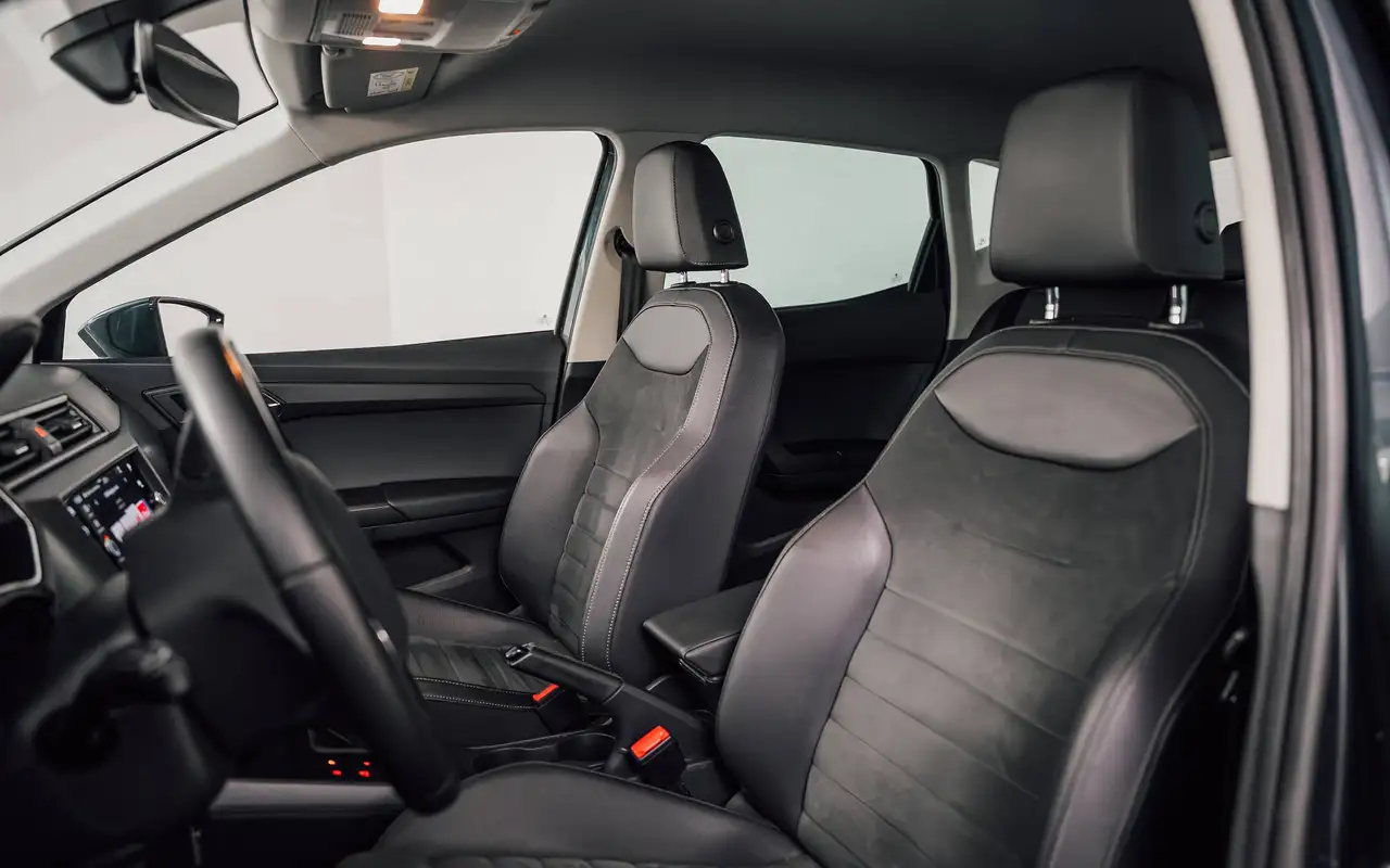 SEAT Arona - 8