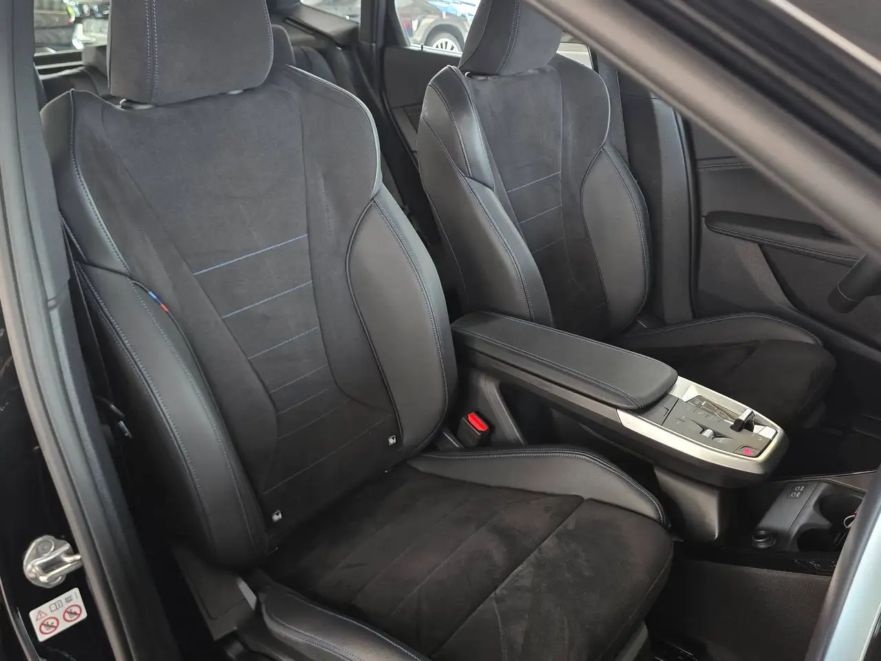 BMW 218 - 11