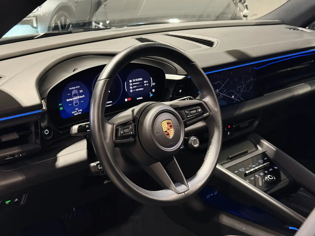 Porsche Macan - 9