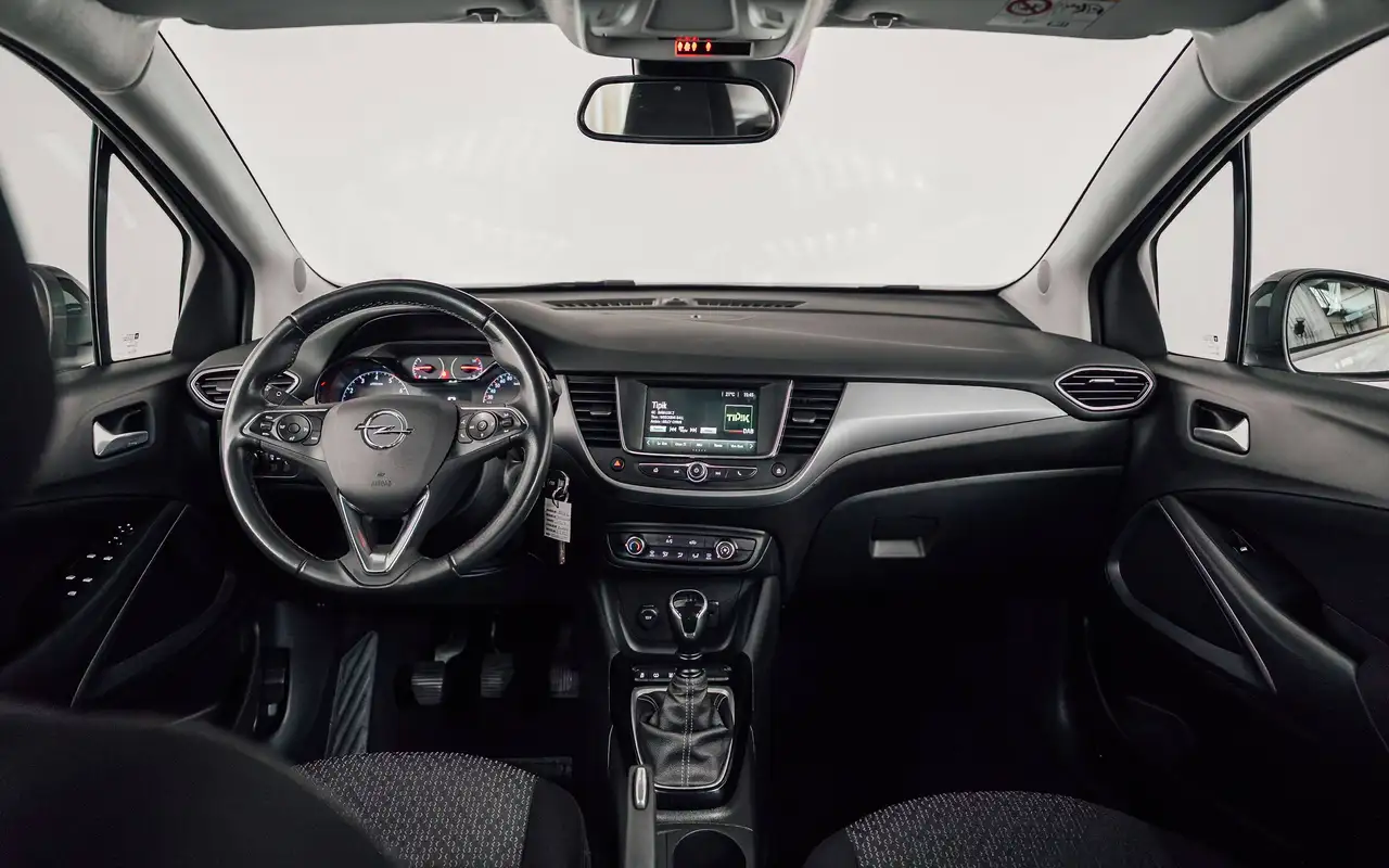 Opel Crossland - 11