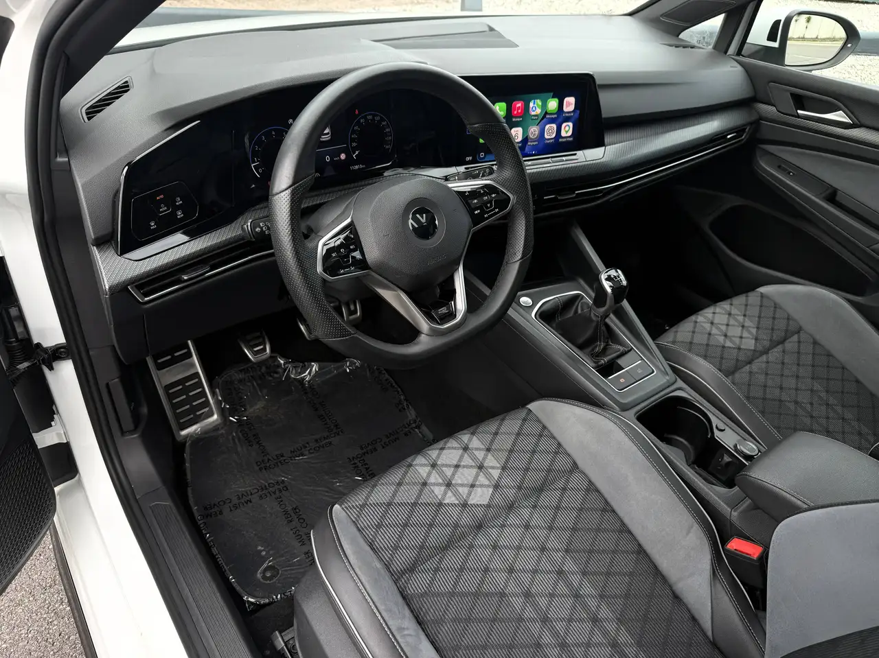 Volkswagen Golf - 11