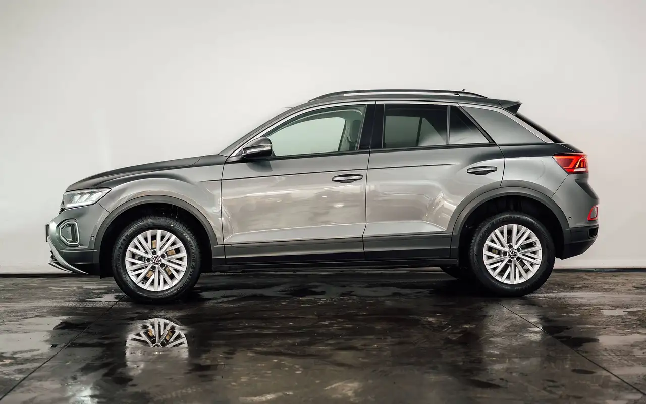 Volkswagen T-Roc - 2