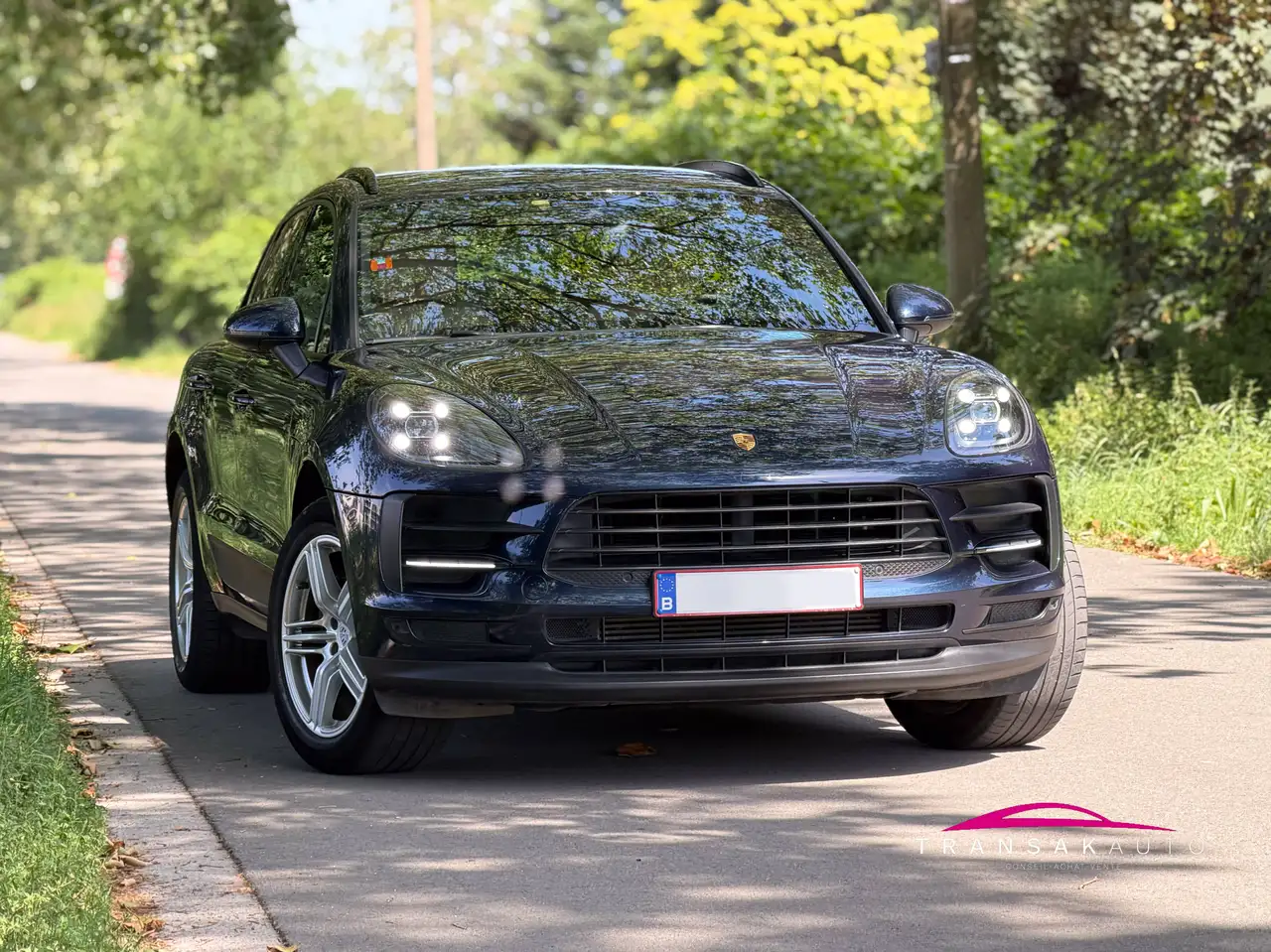 Porsche Macan - 1
