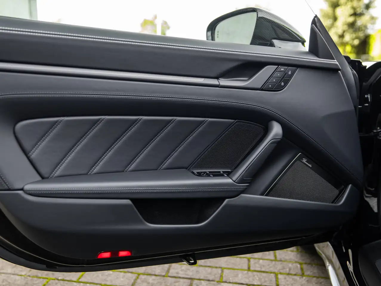 Porsche 992 - 6
