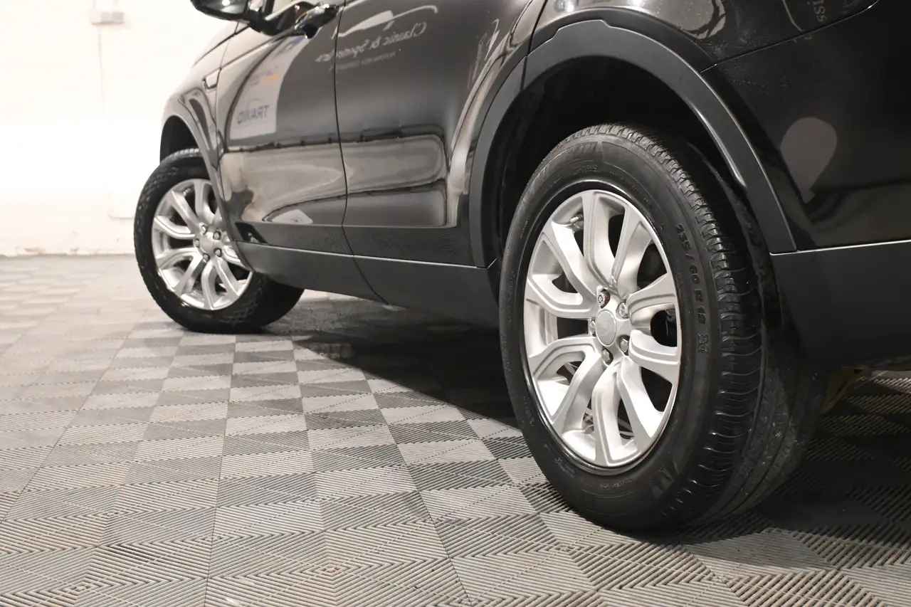 Land Rover Discovery Sport - 9
