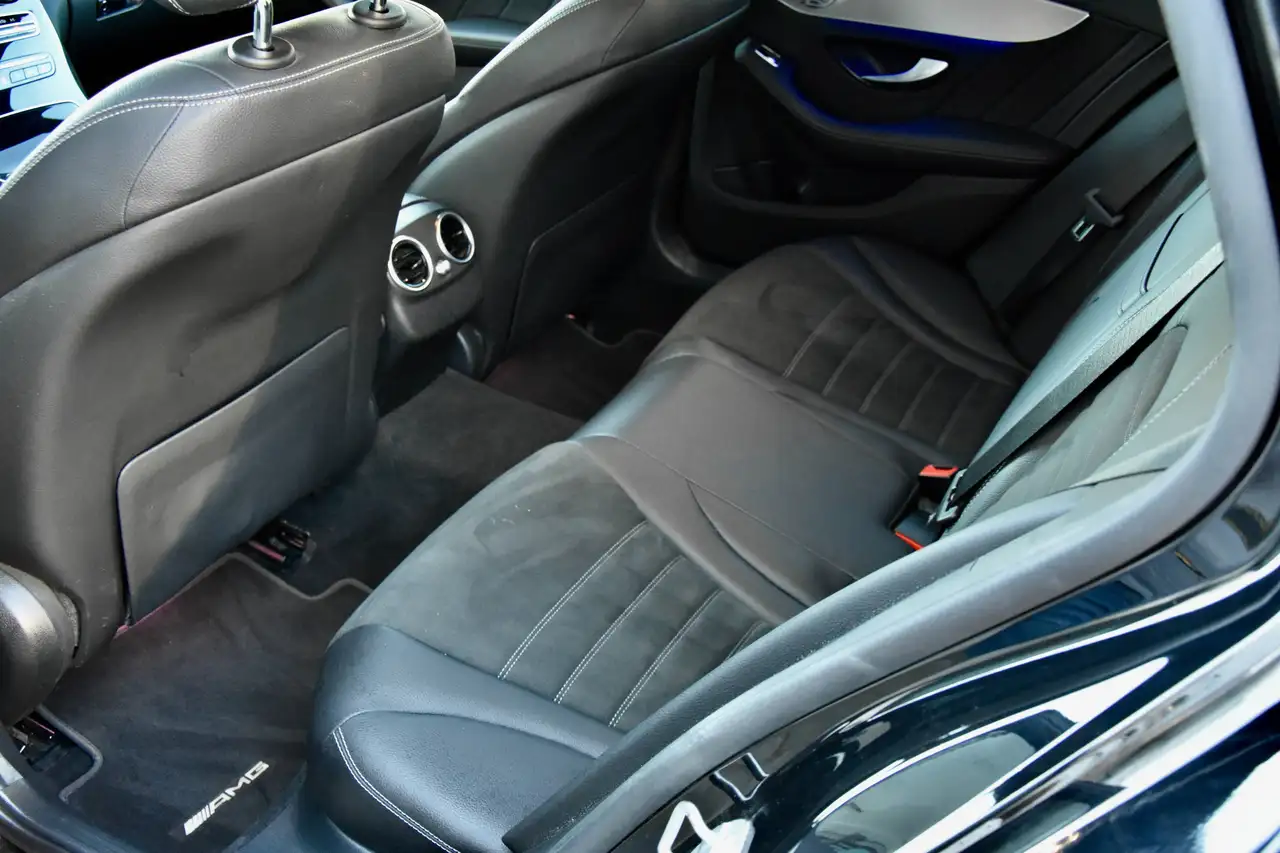 Mercedes-Benz C 300 - 11