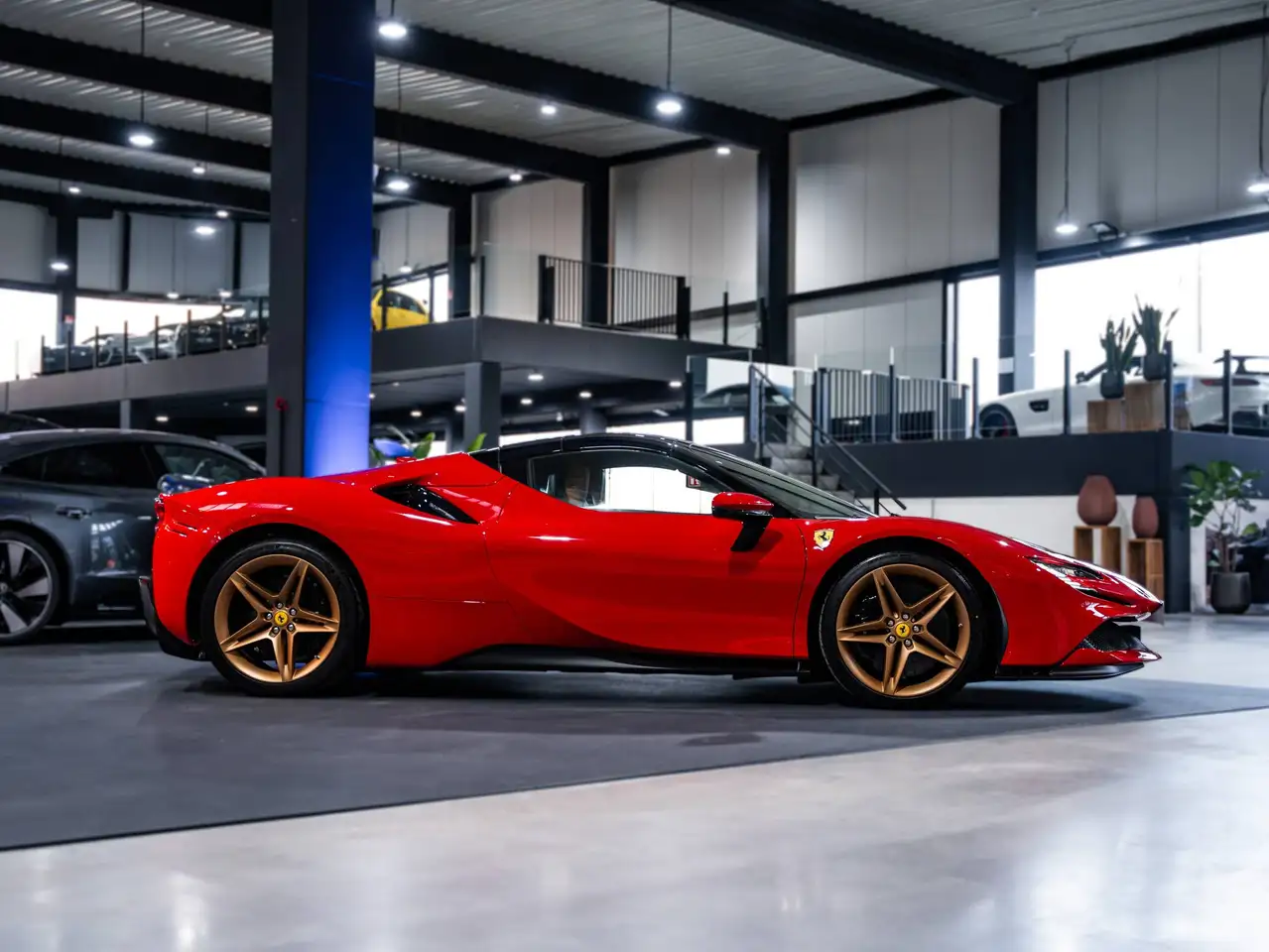 Ferrari SF90 Spider - 6