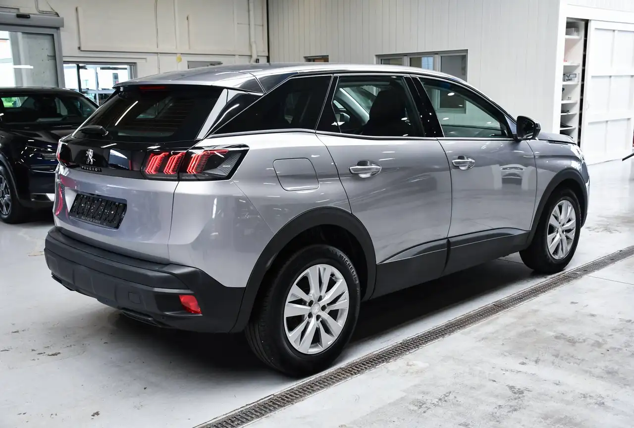 Peugeot 3008 - 3