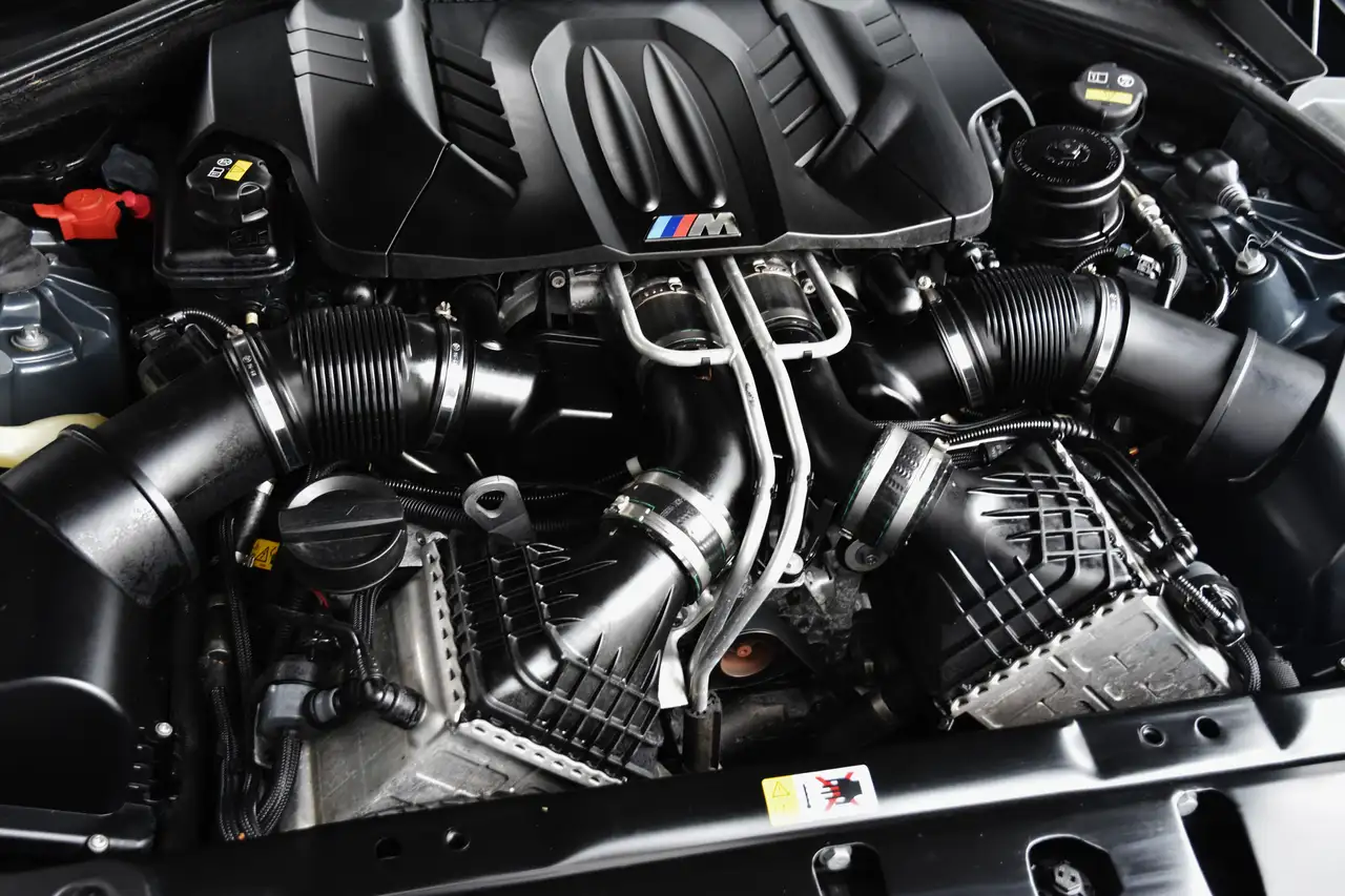 BMW M6 - 6