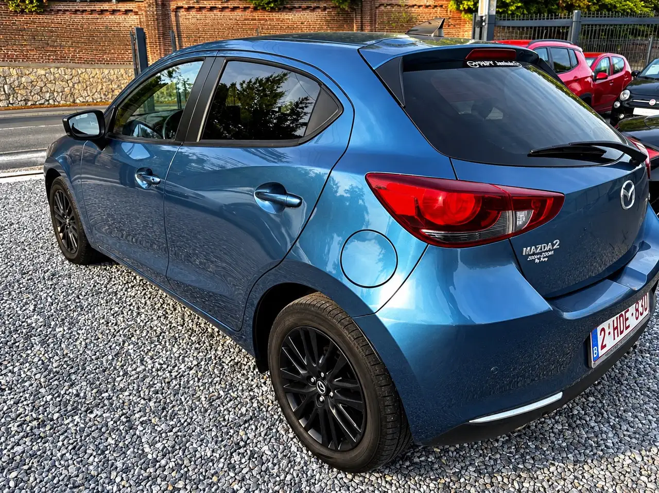 Mazda 2 - 7
