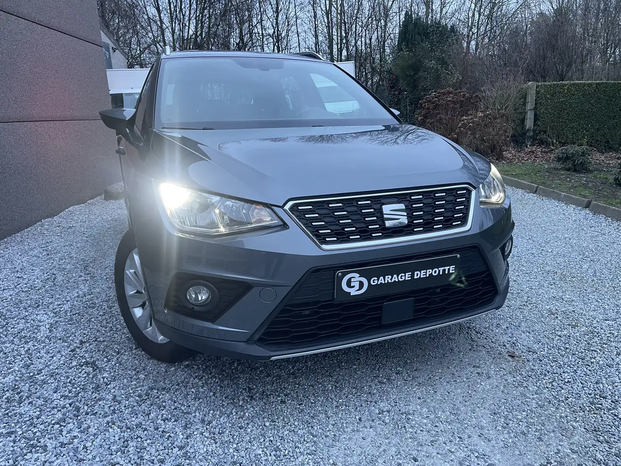 SEAT Arona - 9