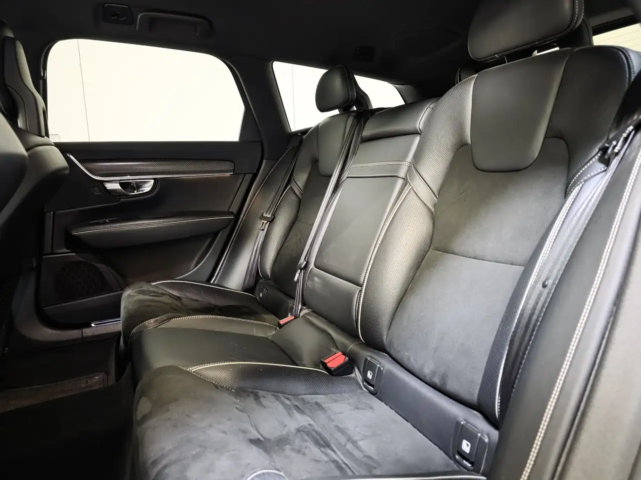 Volvo V90 - 10