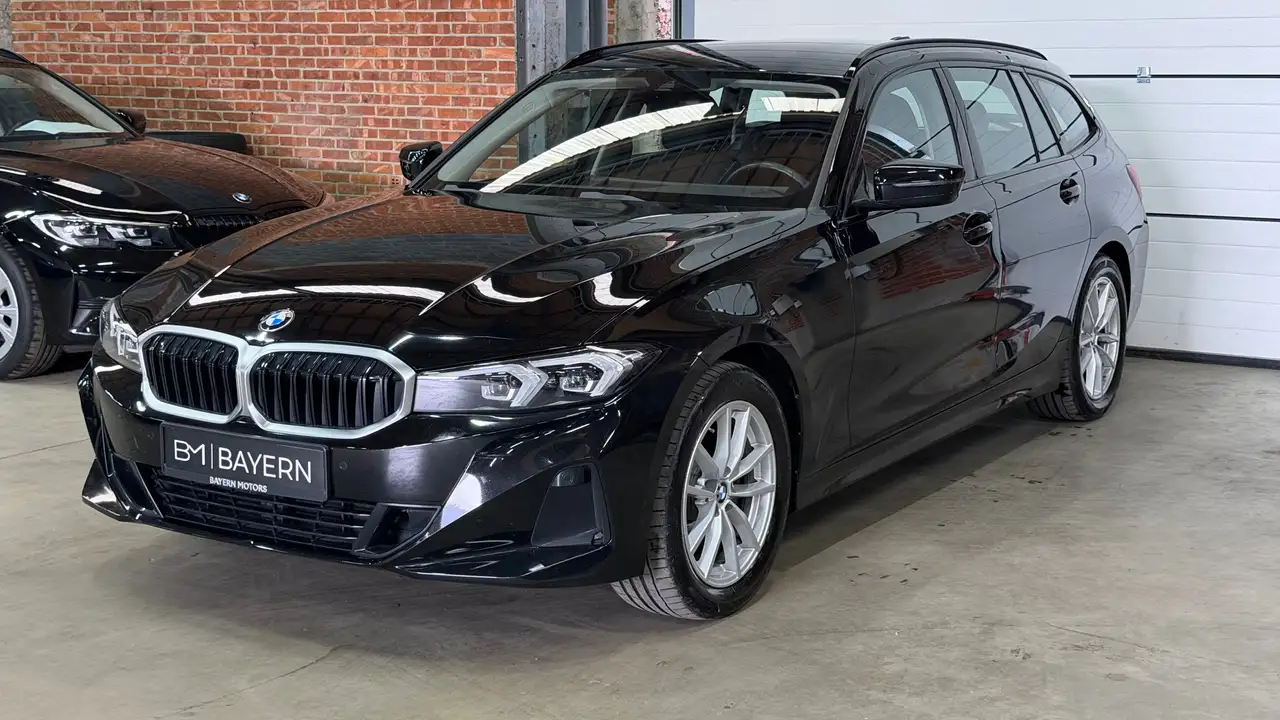 BMW 318 - 12