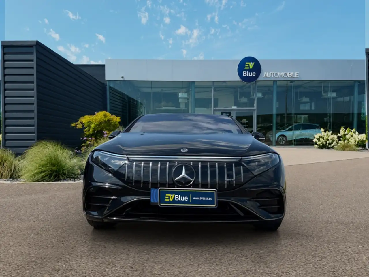 Mercedes-Benz EQS - 9