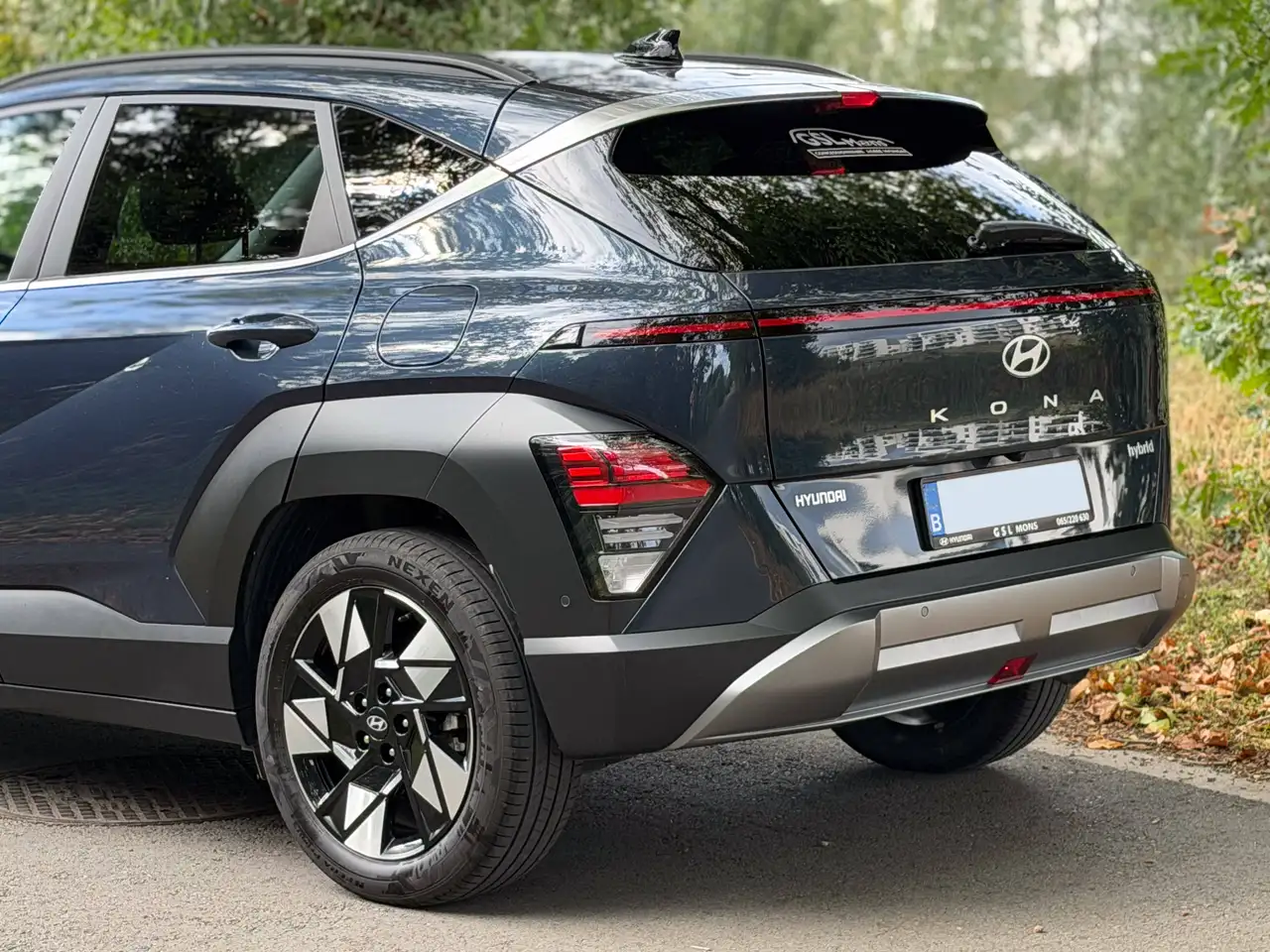 Hyundai KONA - 4