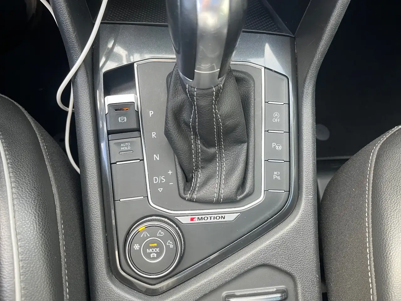 Volkswagen Tiguan - 15