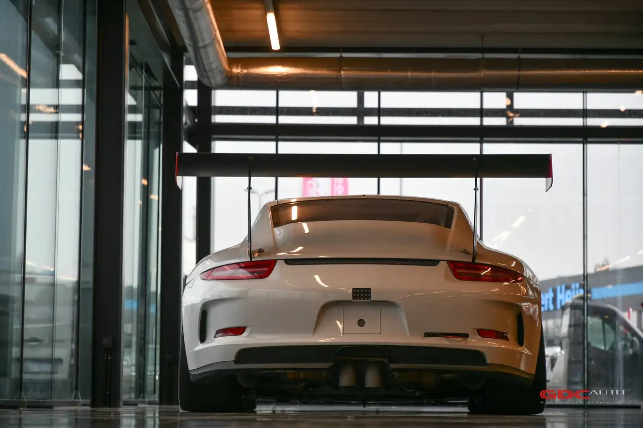 Porsche 911 - 11
