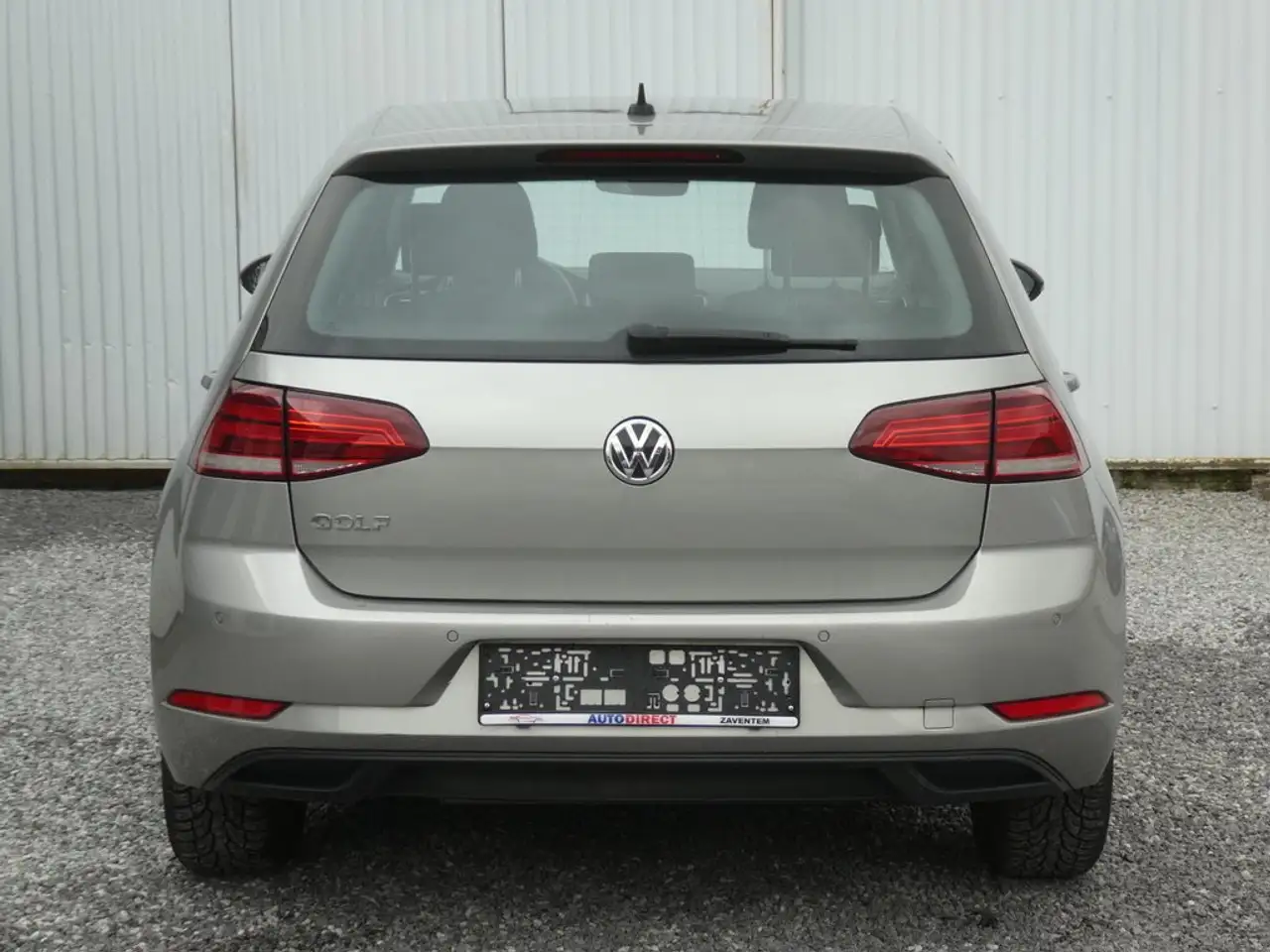 Volkswagen Golf - 5