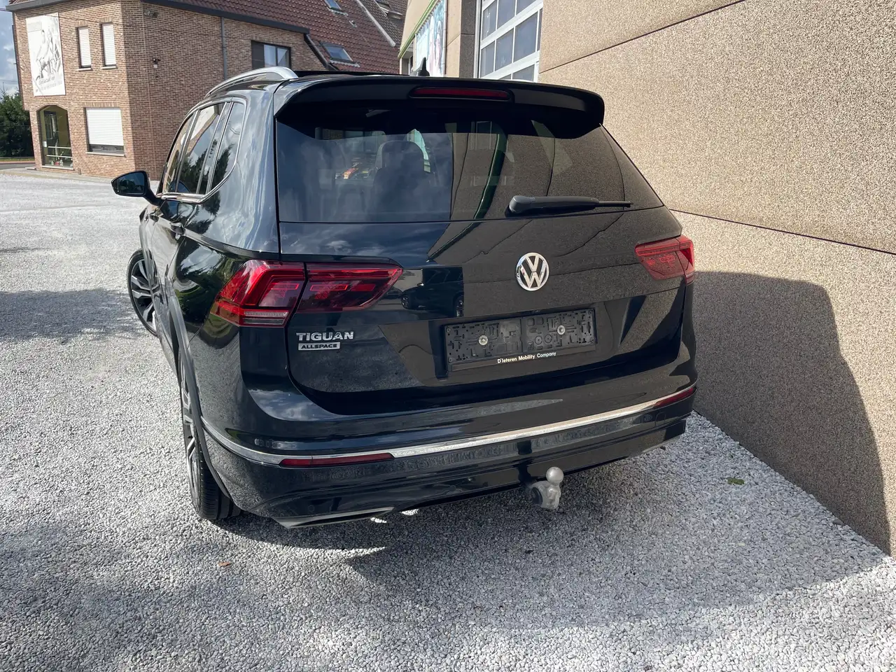 Volkswagen Tiguan - 5
