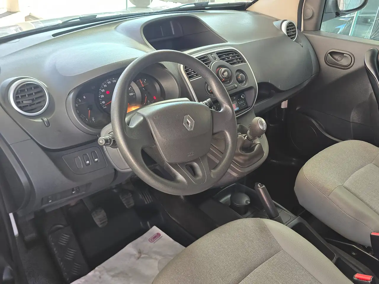 Renault Kangoo - 8