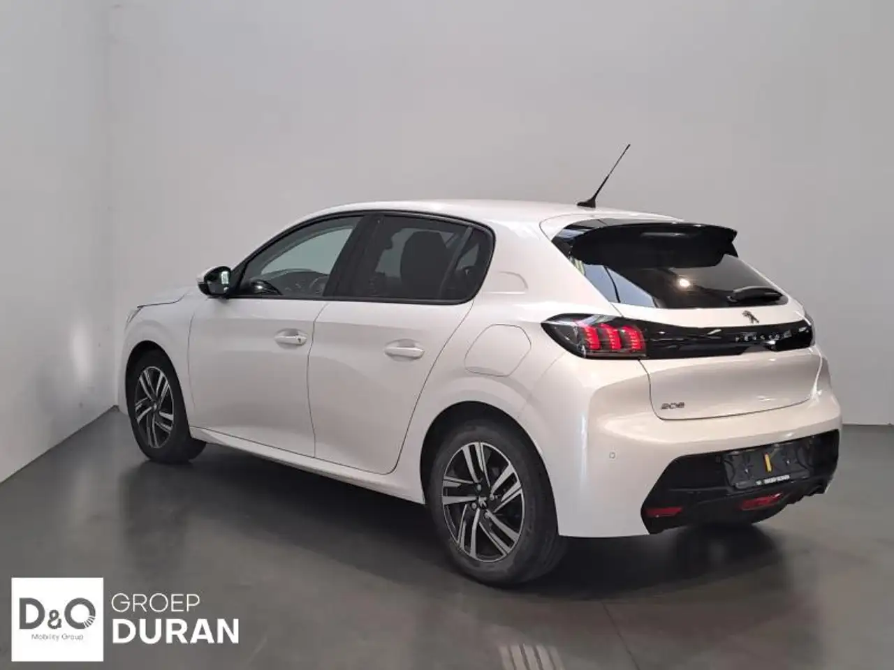 Peugeot 208 - 3
