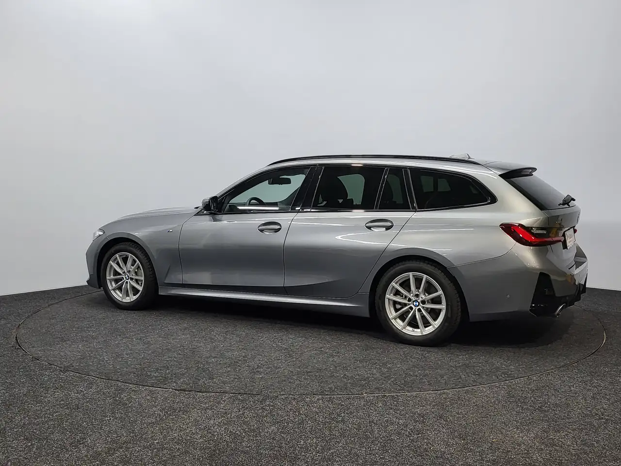 BMW 330 - 4