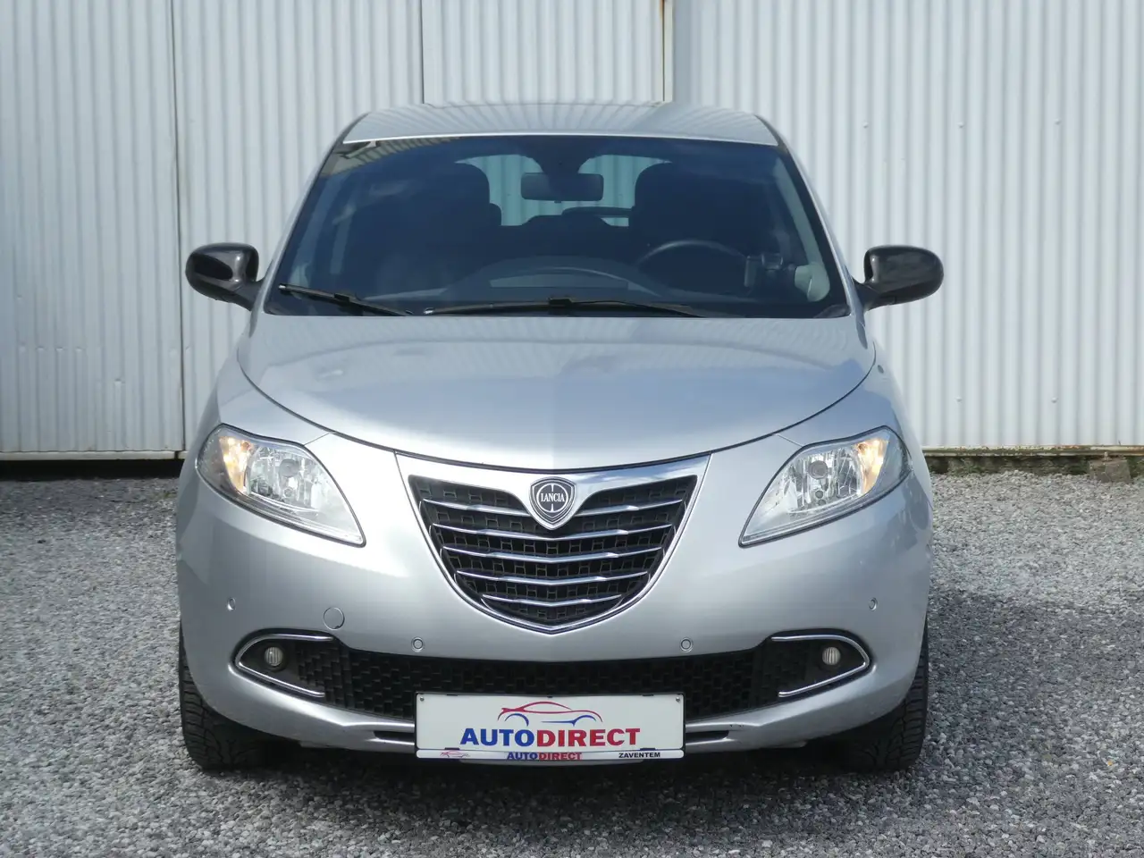 Lancia Ypsilon - 2