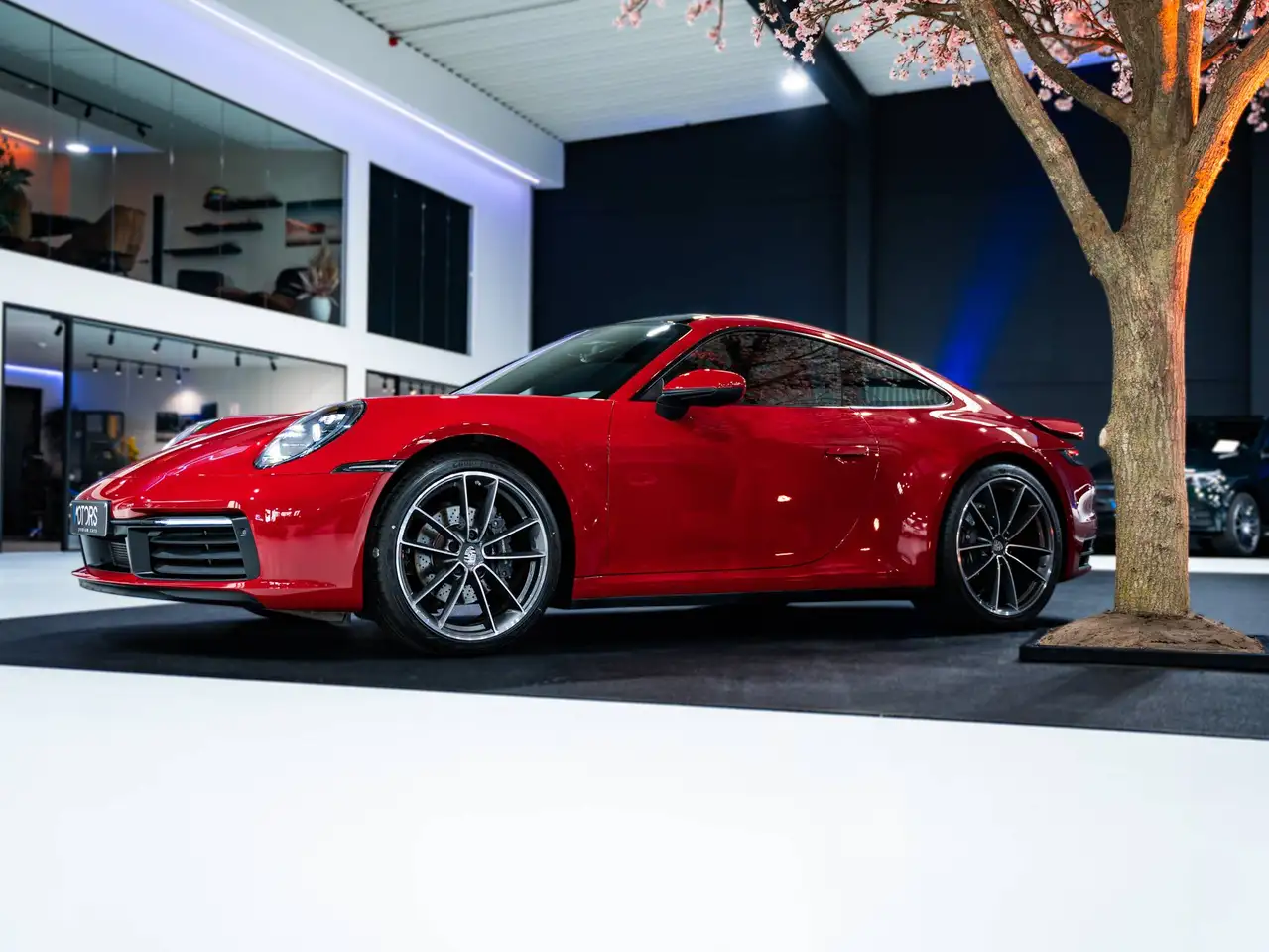 Porsche 992 - 4