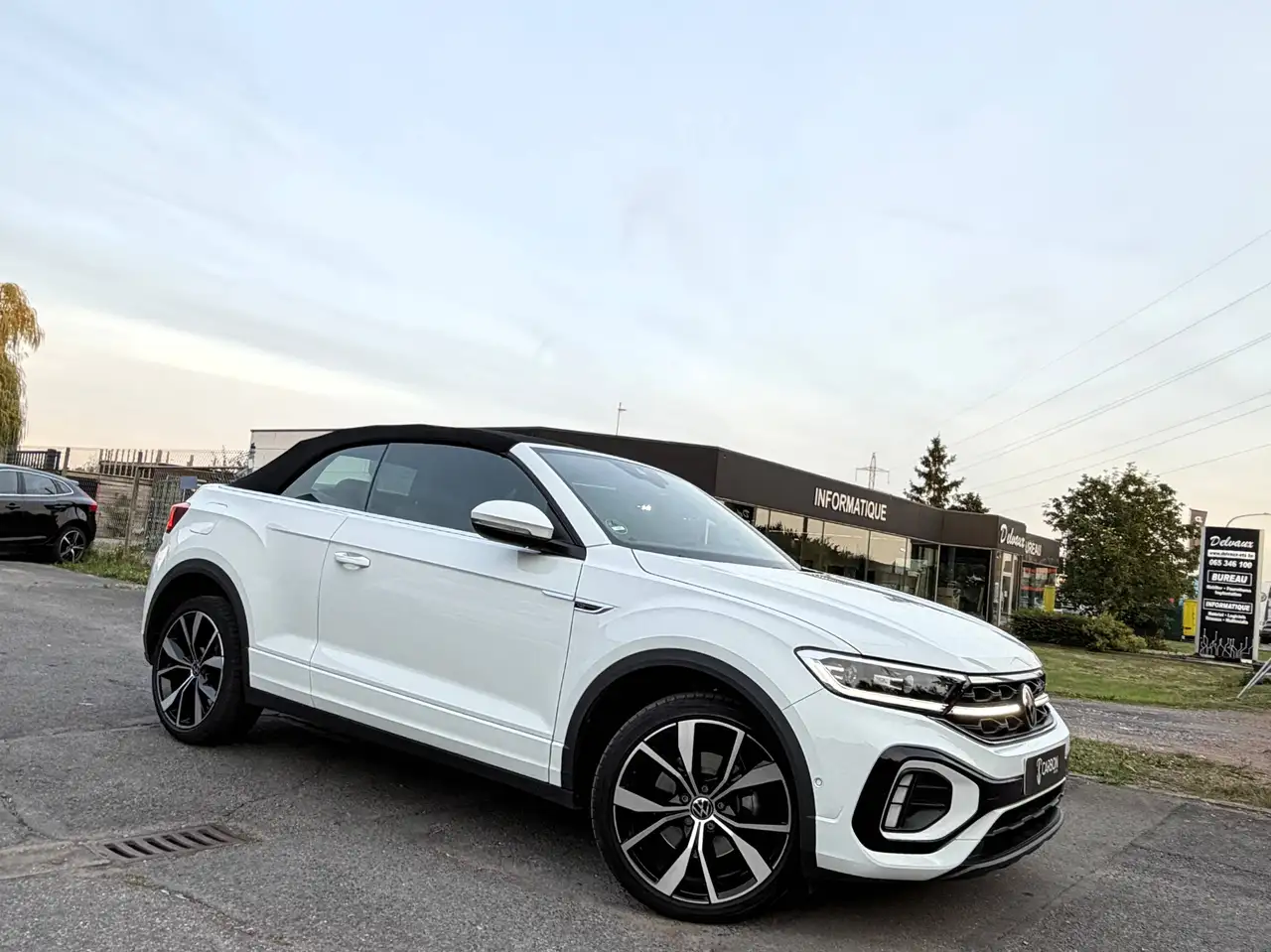 Volkswagen T-Roc - 9