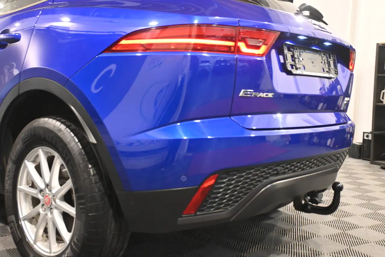 Jaguar E-Pace - 8