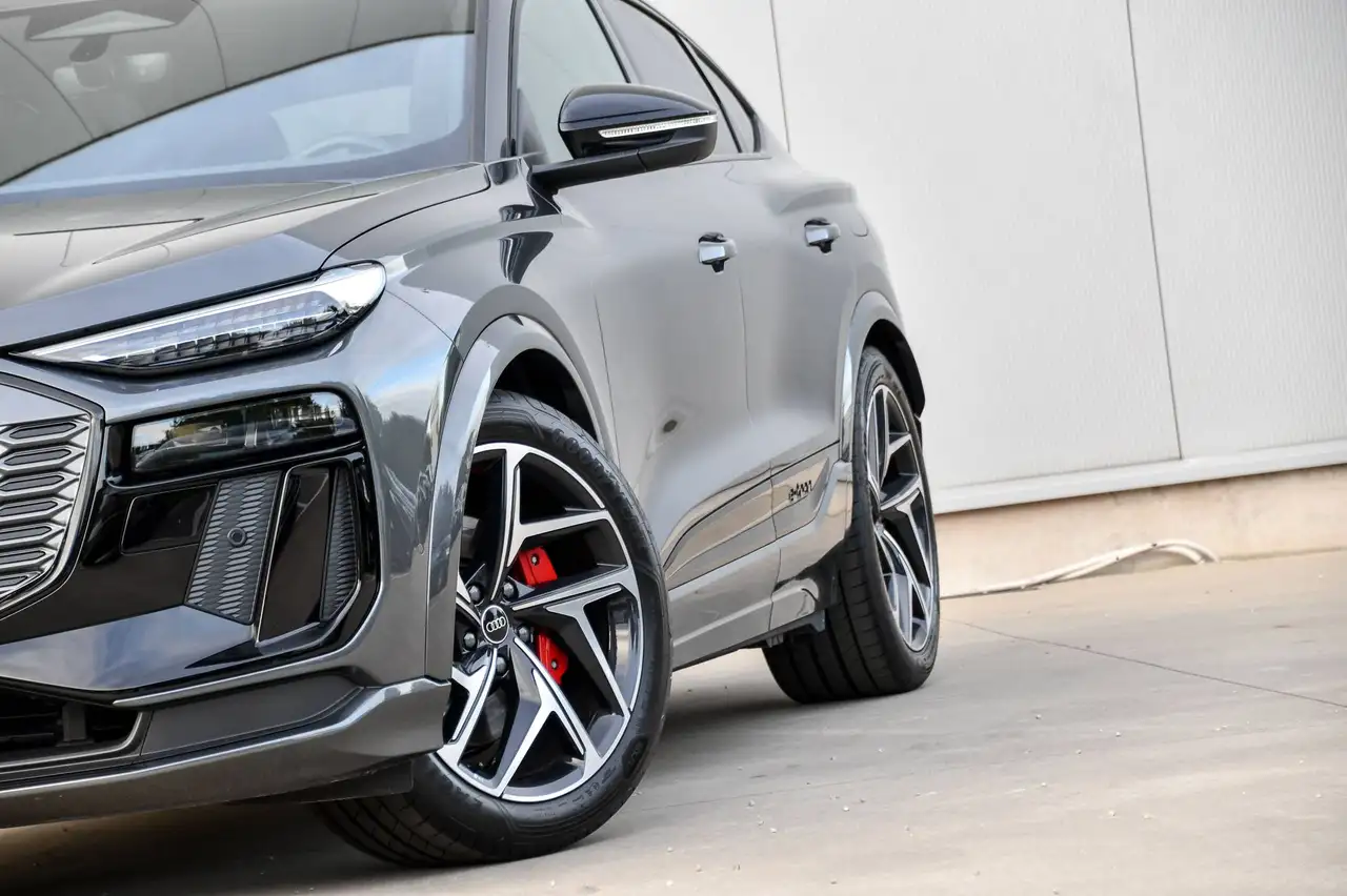 Audi SQ6 e-tron - 7