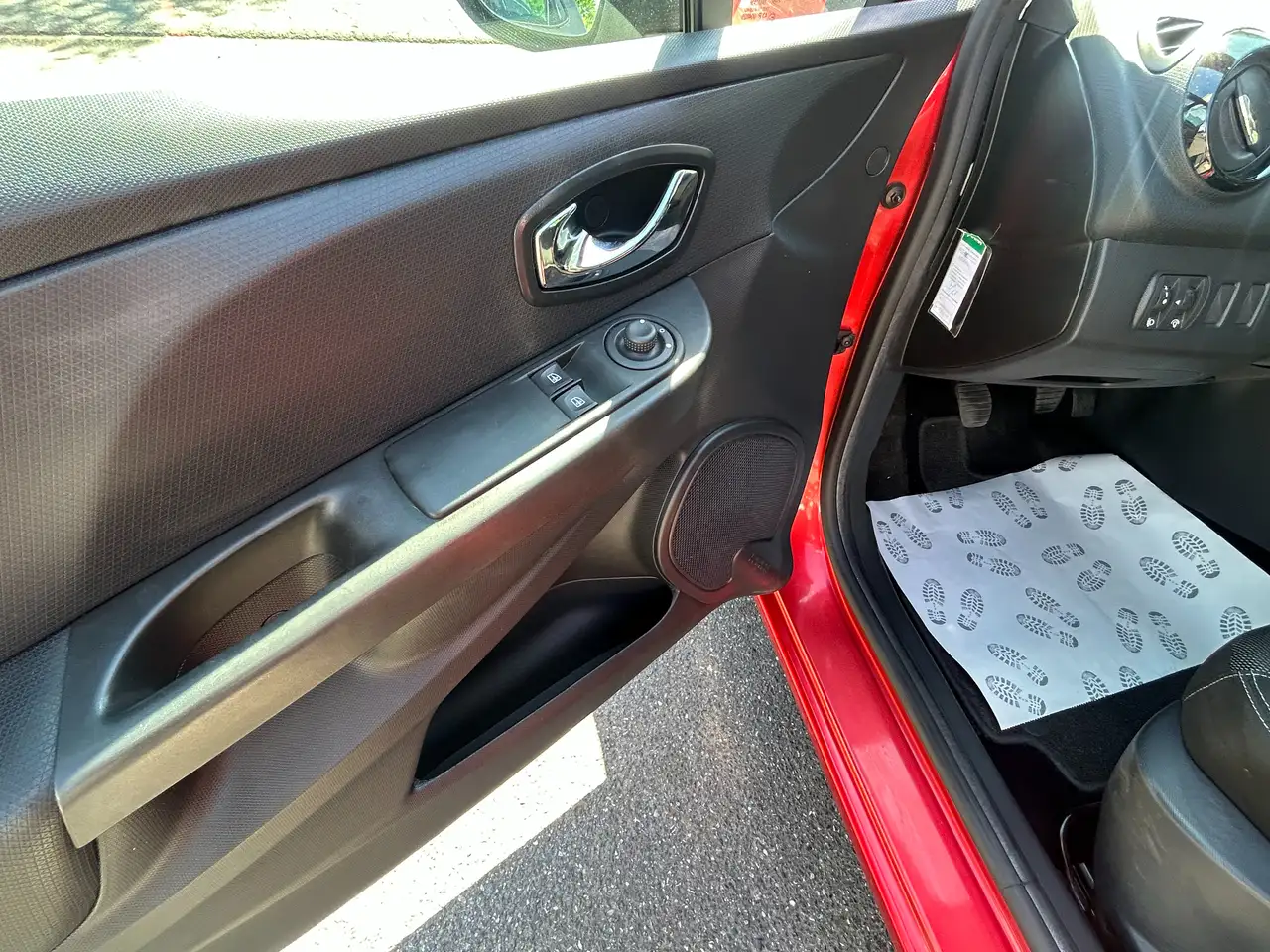 Renault Clio - 10